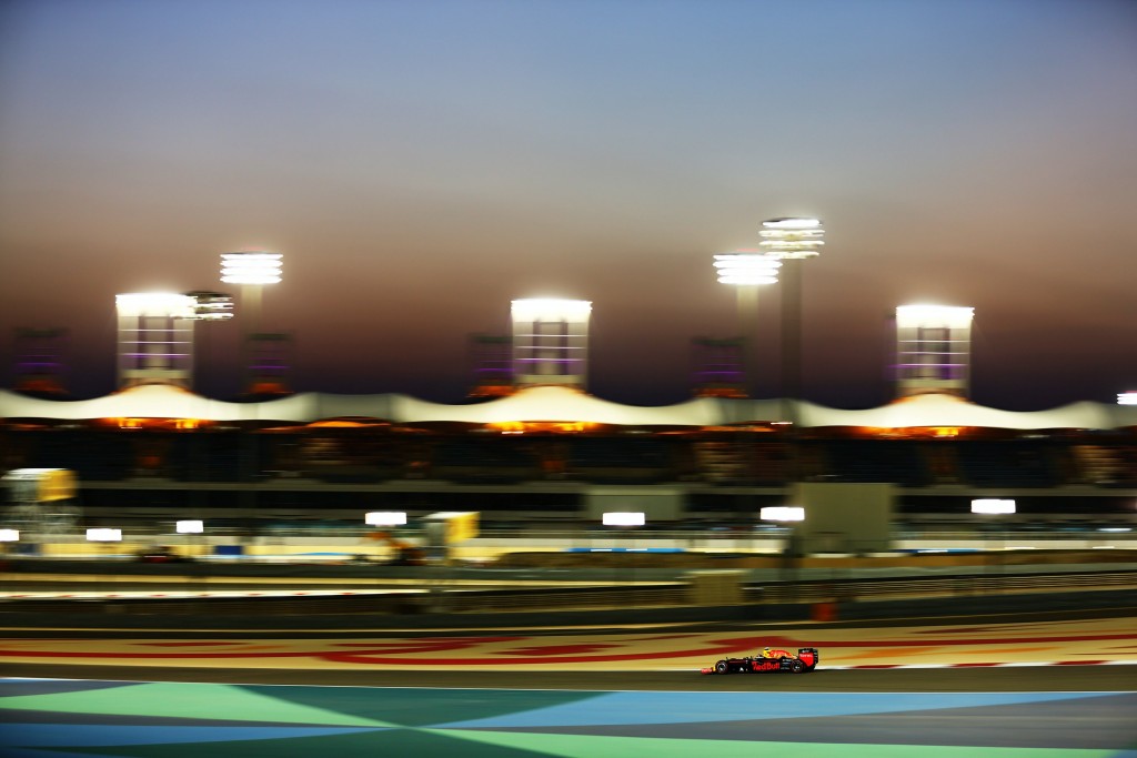 Daniil Kvyat on track at the 2016 Bahrain GP qualifying session
