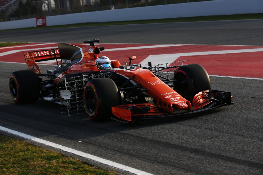McLaren's MCL 32