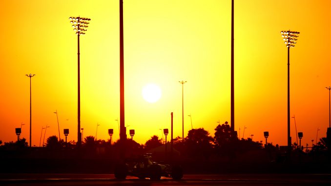 Yas Marina Circuit, Abu Dhabi, United Arab Emirates. Saturday 25 November 2017. Lance Stroll, Williams FW40 Mercedes. Photo: Andy Hone/Williams ref: Digital Image wONY1803