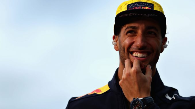 Daniel Ricciardo to leave RedBull - 3Legs4Wheels